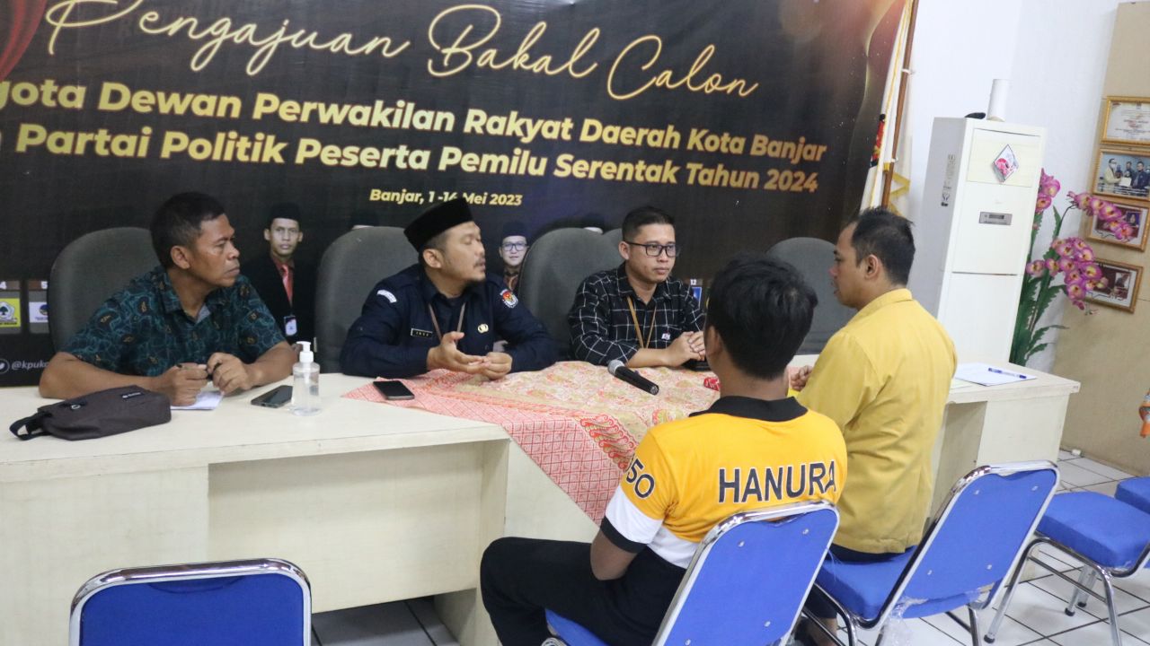 Perbaikan Dokumen Persyaratan Balon Anggota DPRD Kota Banjar Pemilu Tahun 2024 , 08 Juli 2023