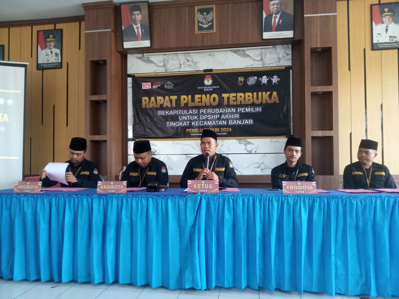 rapat pleno terbuka rekap DPSHP akhir tingkat PPK se Kota Banjar